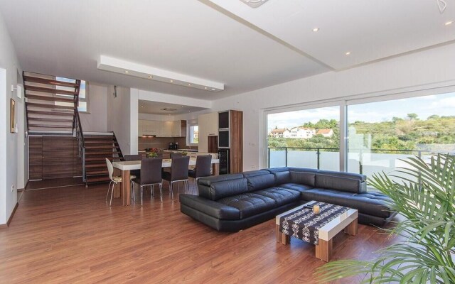 Nice Home in Pula With Wifi and 4 Bedrooms