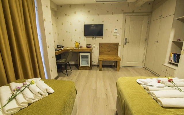 Kuzen Otel - Adults Only