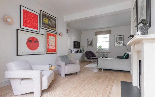 Masbro Road II by Onefinestay