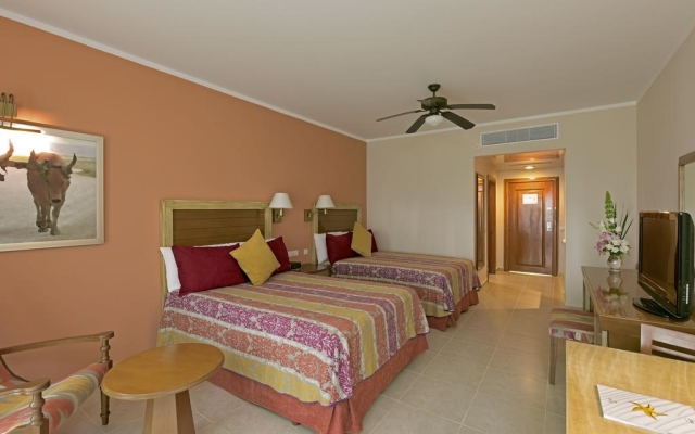 Iberostar Waves Punta Cana