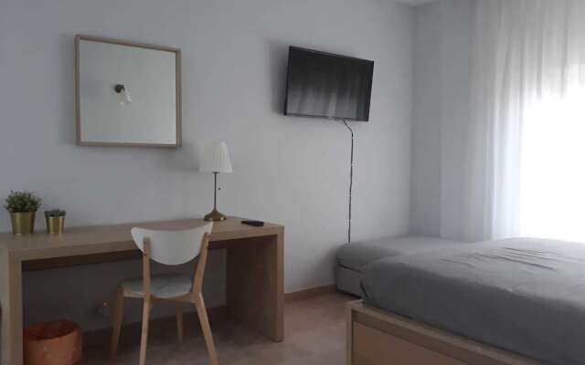 Bonito Apartamento en Triana 102