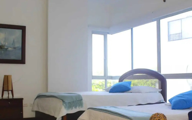 Mirador Del Laguito 404