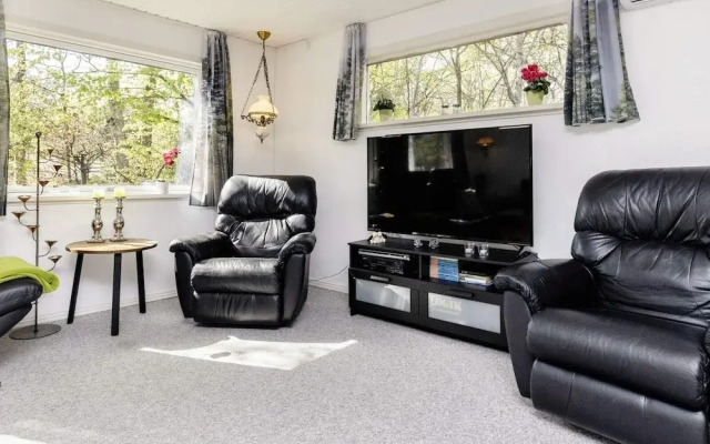 6 Person Holiday Home in Hadsund