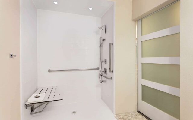 Vista Inn and Suites Murfreesboro