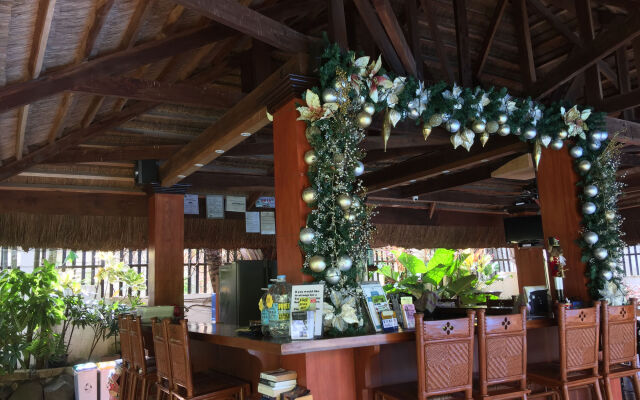 Golden Palm Resort