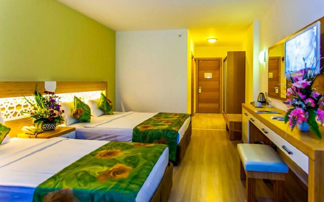 Eftalia Splash Resort — All inclusive