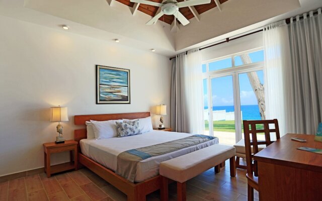 Ocean Front Villa Deluxe 4 Bedroom