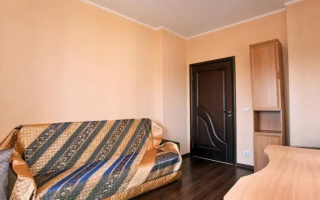 Apartment Complex Daudel 4