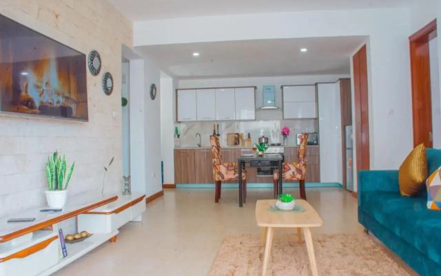 LUXE, ELEGANT 1BR IN KILIMANI STRONG WIFI With pool