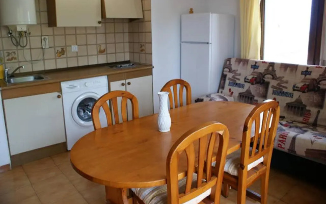 Apartamento en Roses parking y piscina comunitaria