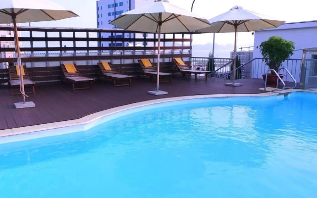 Golden Halong Hotel