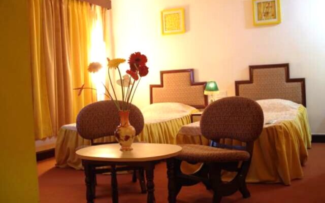 Mount Conifer Suites & Spa