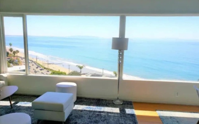 17878 Los Angeles - 4 Br Home