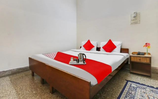 Oyo Flagship 93332 Hotel Maharaja