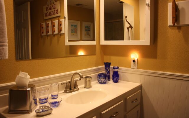 Seascape Deluxe Beach Condos by A B Sea Rentals