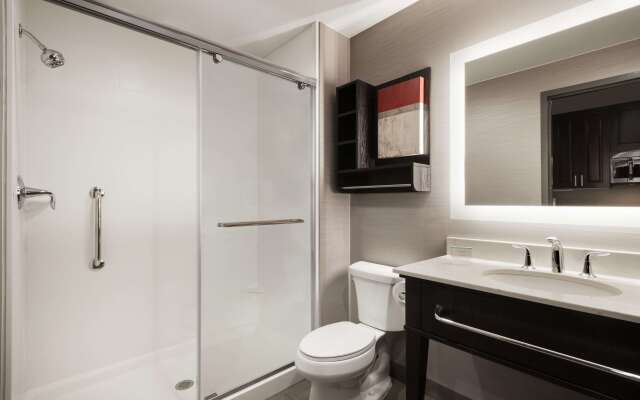 Homewood Suites By Hilton Milwaukee Downtown