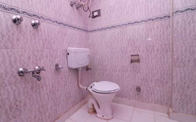 OYO 30229 Blue Diamond