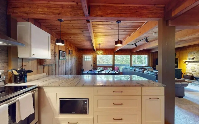 Treehouse Home