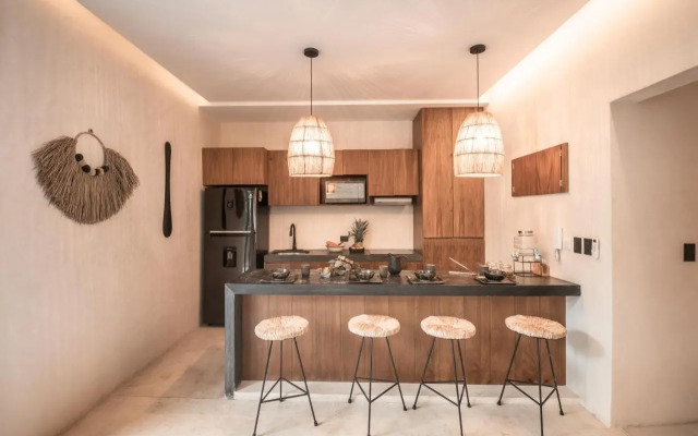 TOTALLY PRIVATE POOL AND TERRACE @ La Veleta D4