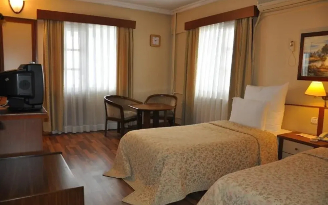 Diapolis hotel