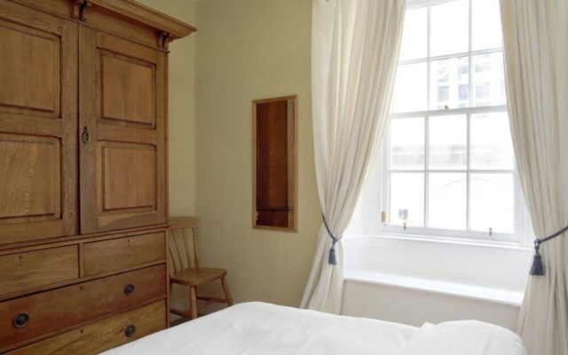 2 Bedroom Apartment Accommodates In The City Centre