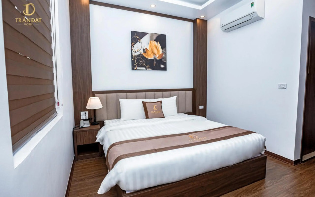 Trần Đạt Hotel