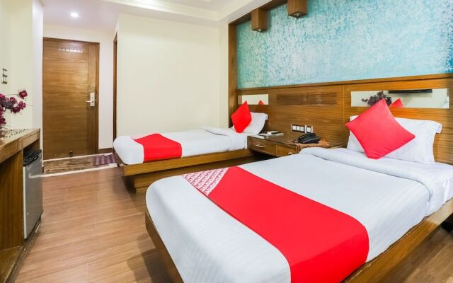 OYO 46221 Hotel Shiv Dev International