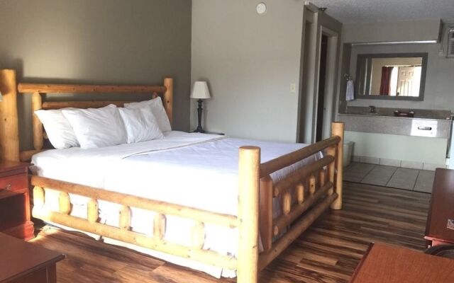 Rodeway Inn On The Parkway