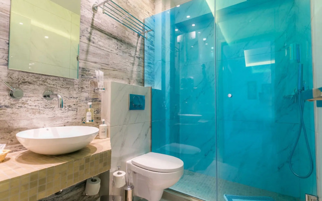 Lobelia Luxury Suites
