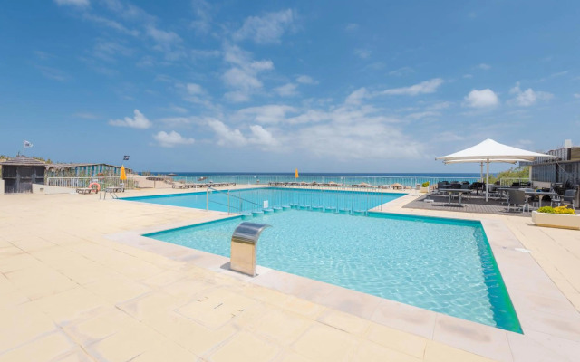Vila Baleira Suites