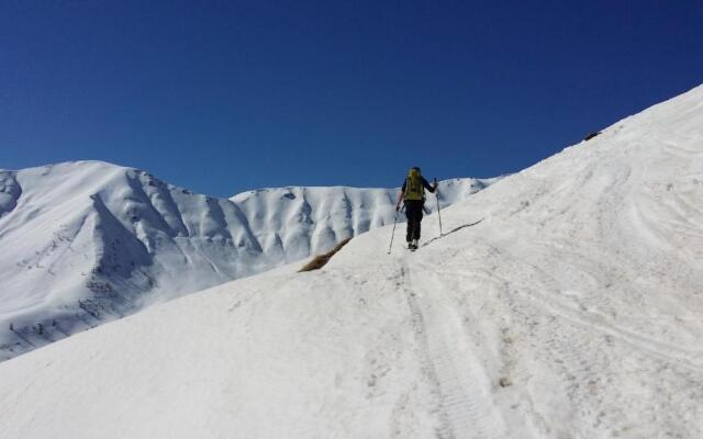 Ferienwohnungen am Berg - Giatla Haus