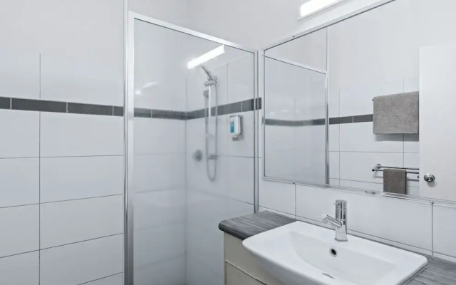 Cable Beach Apartments
