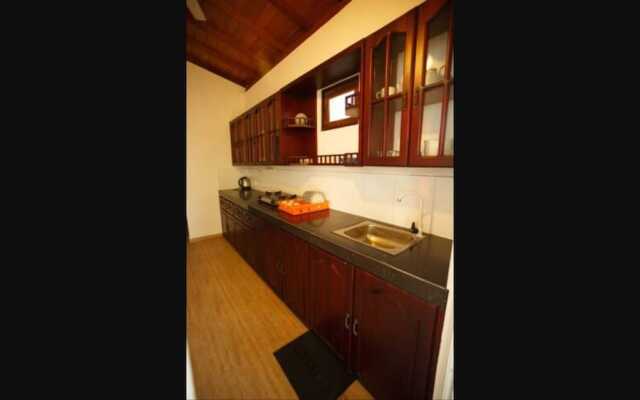 Tharanga Surfing Villa