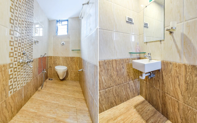 FabHotel Hillview Furnished Stays