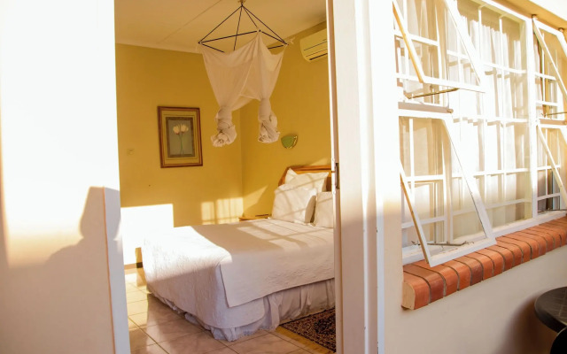 Mosi-O-Tunya Executive Lodge
