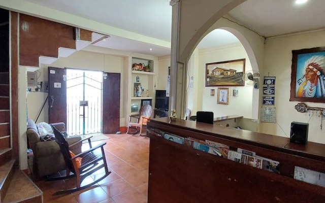 Hostal Ruinas de San Sebastian - Hostel