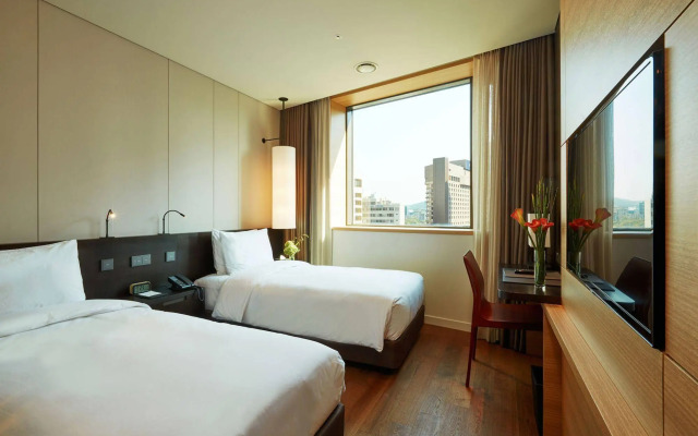 Crown Park Hotel