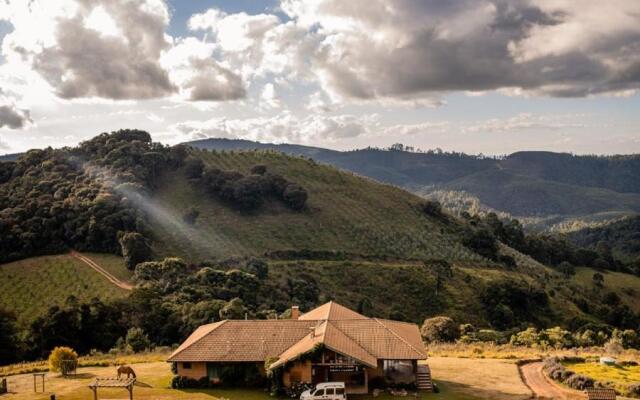 Casa de Montanha na Região de Monte Verde