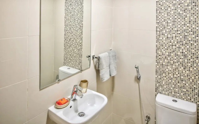 Luxury Staycation - Continental Tower