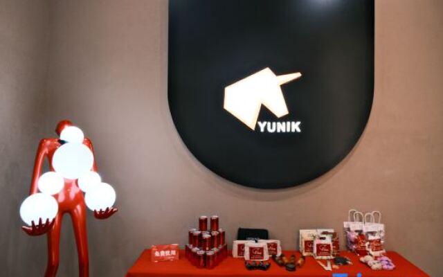 YUNIK Hotel (Shanghai Minhang China Normal University)