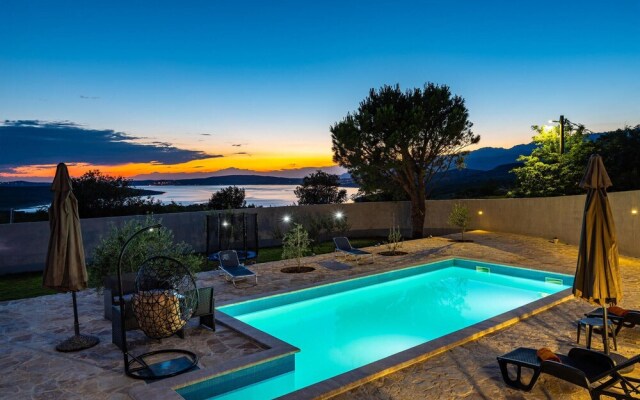 Beautiful Home in Krusevo With 3 Bedrooms, Wifi and Outdoor Swimming Pool