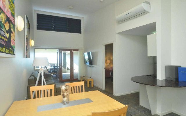 Lennox Point Holiday Apartments