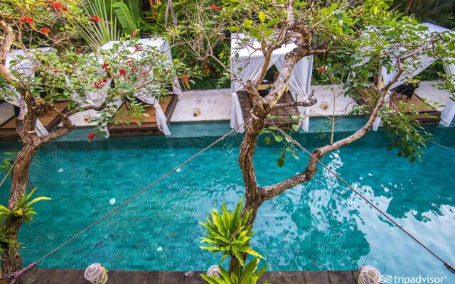 The Elysian Boutique Villa Hotel