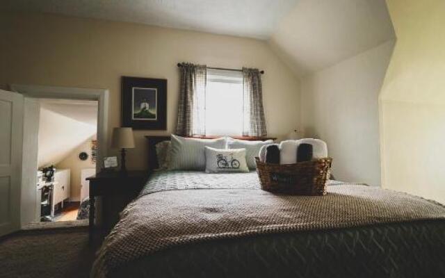 The House at Seven Oaks