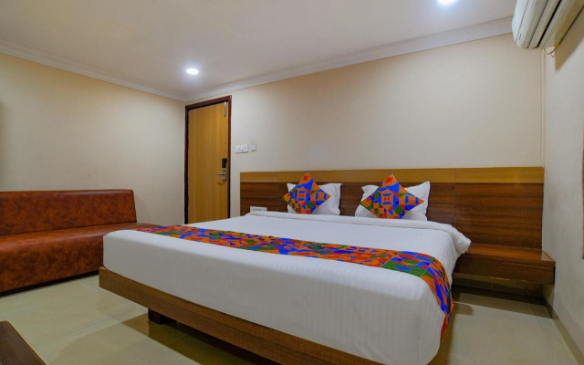 Fabhotel Pishori