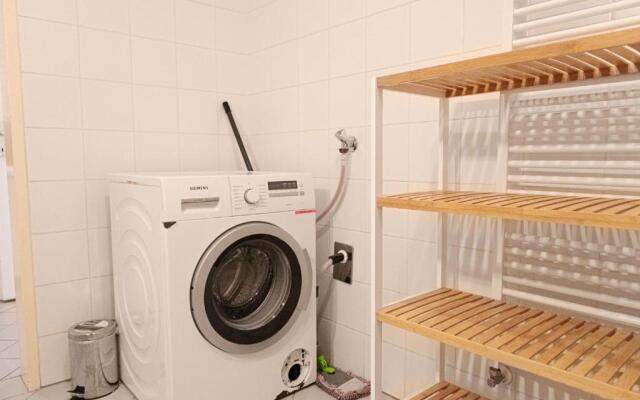 Comfortable 3BR shared Apart. - Suitable For Long Stays