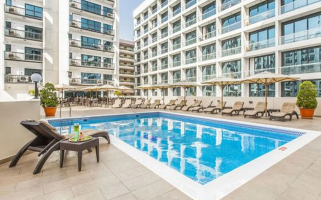 Golden Sands Suites