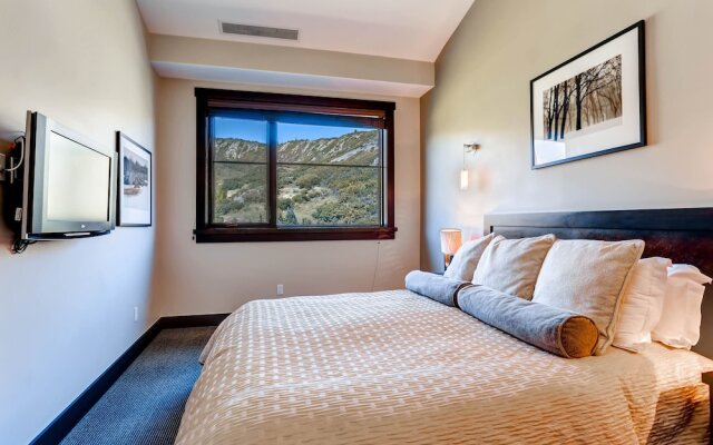 Hayden Lodge by Snowmass Mountain Lodging