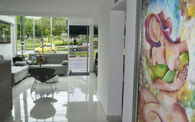 Armoni Hotel Boutique
