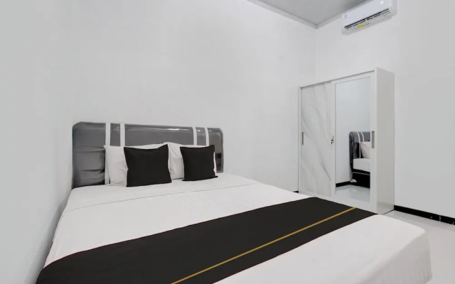 Hotel O near Plaza Ambarukmo formerly – Guest Rooms – Banguntapan